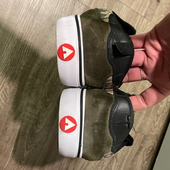 Airwalk Men's Huntington Sneakers - Picture 10 of 11